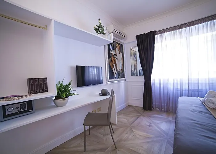 Gasthuis Vatican Luxury 4*