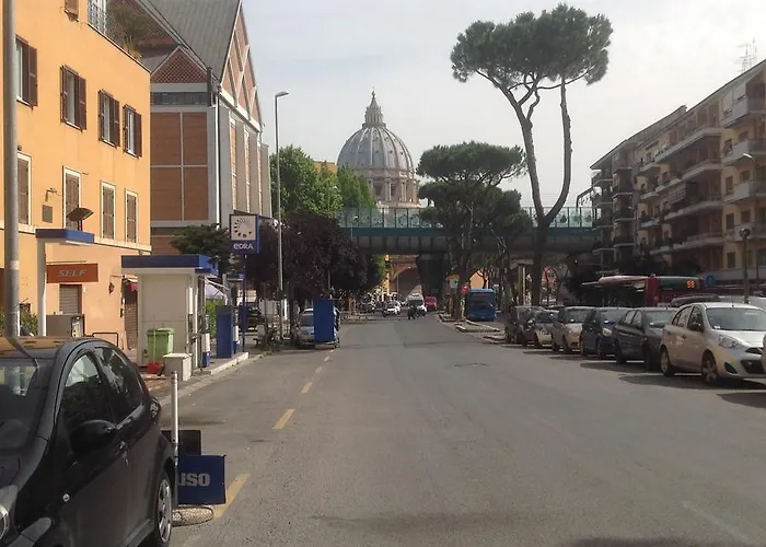 Vatican Luxury 4*